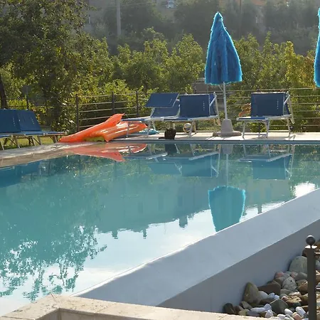 Country house Agriturismo Le 3 Rose